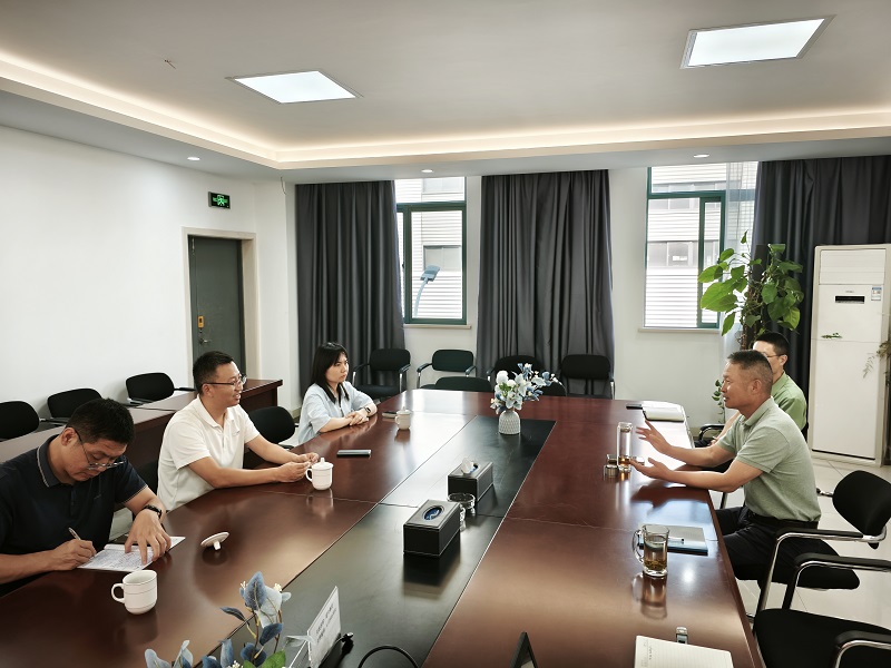 广西铝业集团有限公司程海峰一行来我公司参观交流